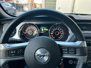 Mustang 3.7 309cv premium