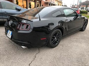 Mustang 3.7 V6 scarico ROUSH