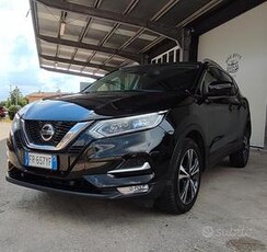 Nissan Qashqai 1.6 dCi 2WD Full Led, panoramico, a