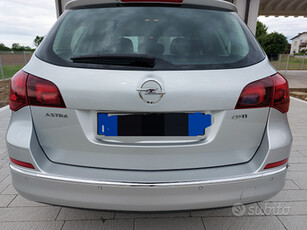 Opel Astra Sport Tourer 1.6 CdTi 136 Cv