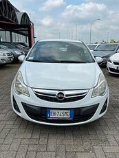 Opel Corsa 1.2 3 porte Club