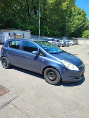 Opel corsa LEGGI ANNUNCIO