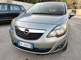 Opel Meriva 1.4 100CV b-color Elective