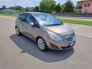 Opel Meriva 1.7 CDTI 130CV Cosmo*Panorama*Pelle*Ce