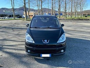 Peugeot 1007