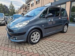 Peugeot 1007 GPL APPENA REVISIONATO NEOPATENTATI