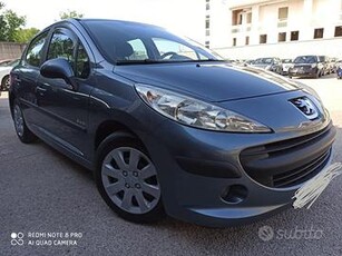 Peugeot 207 1.4 diesel anno 2009