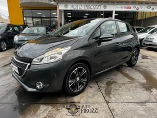 PEUGEOT 208 1.2 BENZINA 82 CV ANNO 2015