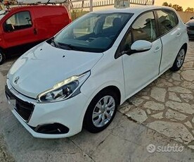 Peugeot 208 2019 1.5 hdi 100cv 5p PARI AL NUOVO