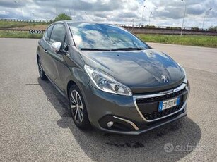 Peugeot 208 BlueHDi 100 3 porte Allure