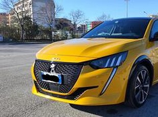 Peugeot 208 gt line