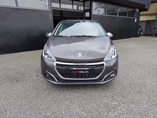 Peugeot 208 PureTech 82 Stop&Start 5 porte Signatu