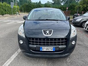 Peugeot 3008 1.6 HDi 110CV cambio robotizzato Prem