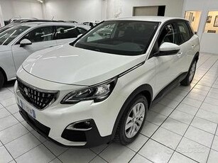 PEUGEOT 3008 BlueHDi 130 S&S Business