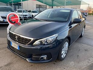 Peugeot 308 Berlina 1.5 130 Cv Automatica Navi Led