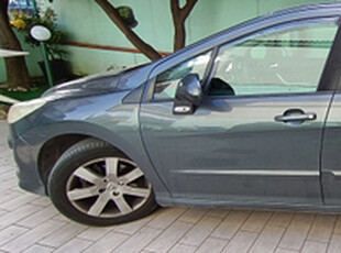 Peugeot 308 Premium HDi 1.6 (6marce)