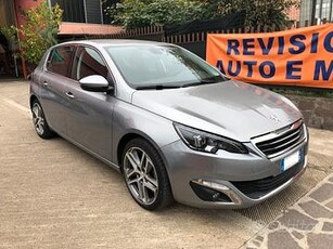 Peugeot 308 PureTech Turbo 130 cv