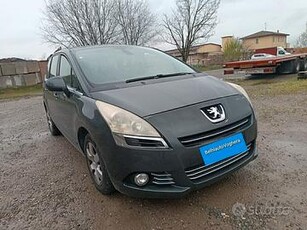 Peugeot 5008 2010--1.6 Benzina GPL