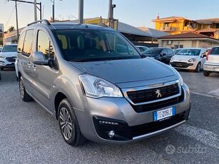 Peugeot Partner 1.6 HDI CV 100 Autocarro 2016