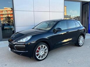 Porsche Cayenne d - anno 2011- prezzo € 19.900