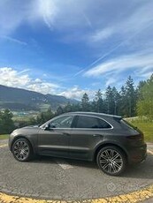 PORSCHE Macan - 2017