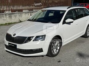 SKODA Octavia 1.6 TDI CR 115 CV DSG Wagon Executiv