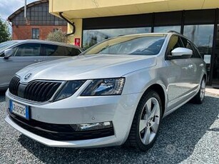 Skoda Octavia 2.0 TDI SCR 150 CV DSG Wagon Executi