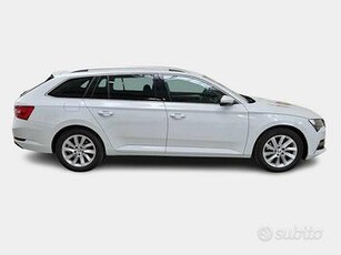 SKODA SUPERB WAGON 1.4 TSI PLUG-IN HYBRYD EXECUTIV