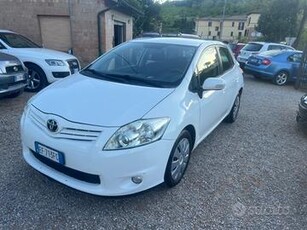 Toyota Auris 1.4 D-4D 5 porte