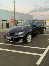 Toyota Auris 2014