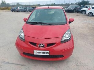 Toyota Aygo 1.0 BENZINA 5 PORTE - 2006