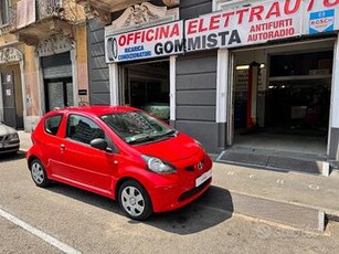 Toyota Aygo 1.0 OK NEOPATENTATI - PERFETTA