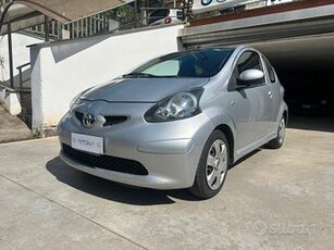 Toyota Aygo 1.0CC 70CV OK NEOPAT AUTOMATICA UNIPRO