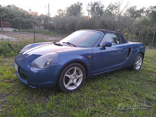 Toyota MR2 Spyder mk3