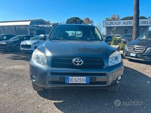 Toyota RAV 4 RAV4 2.2 D-4D 136CV Sol