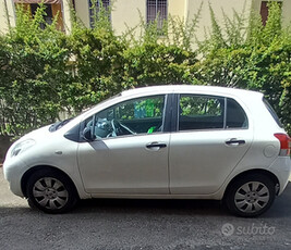 Toyota yaris 1.0