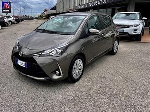 Toyota Yaris 1.0 5 porte Active