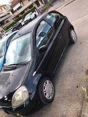 Toyota Yaris 1.0 benzina funzionante