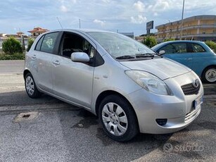 Toyota Yaris 1.4 D-4D 5 porte Sol