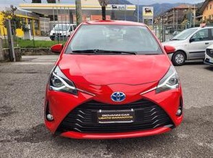 Toyota Yaris 1.5 IBRIDO..ADATTA AI NEOPATENTATI..