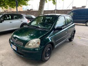 Toyota Yaris 2002 - 160 mila km