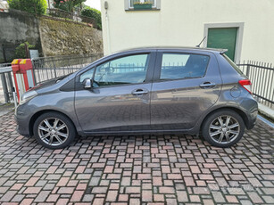 Toyota Yaris 3^ serie - 1.3 benzina - 2014