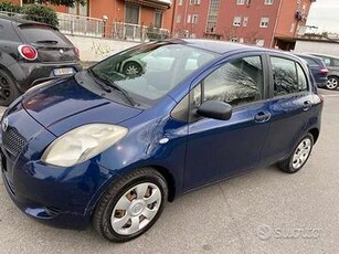 Toyota Yaris 5p 1.0 Sol NEOPATENTATI