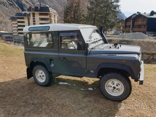 Usato 1989 Land Rover Defender 2.5 Diesel 86 CV (13.600 €)