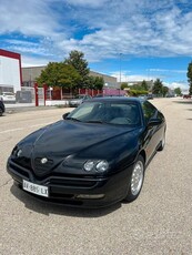 Usato 1998 Alfa Romeo GTV 2.0 Benzin 130 CV (8.000 €)