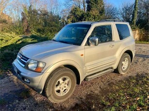 Usato 2002 Mitsubishi Pajero 3.2 Diesel 160 CV (11.000 €)