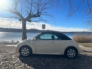 Usato 2004 VW Beetle 1.6 Benzin 102 CV (7.000 €)