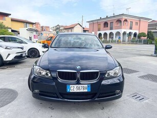 Usato 2005 BMW 318 2.0 Benzin 129 CV (7.500 €)