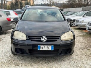 Usato 2006 VW Golf V 1.9 Diesel 105 CV (2.000 €)