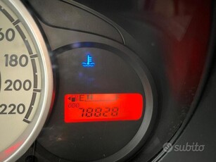 Usato 2007 Mazda 2 1.3 Benzin 75 CV (4.600 €)